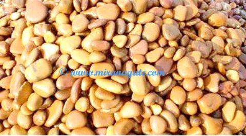 Manufacturers Exporters and Wholesale Suppliers of River Pebbles Khambhat Gujarat